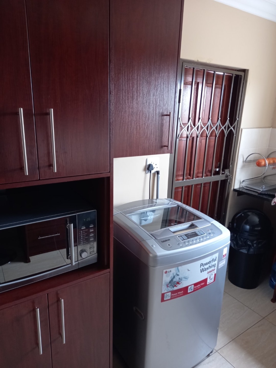 3 Bedroom Property for Sale in Hillside Free State